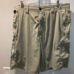 LIKE NEW Wrangler Quick Dry Shorts Sz 36